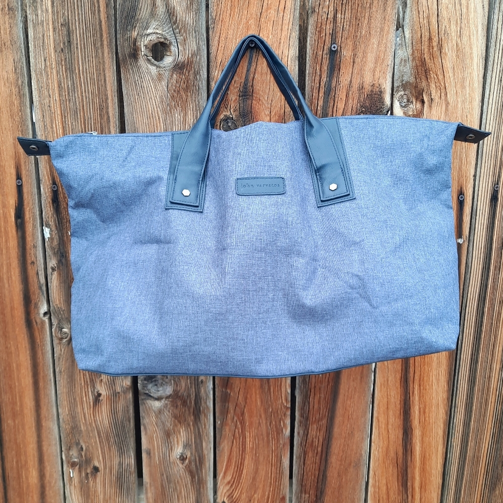 🎉HP🎉John Varvatos Weekender Duffel Bag